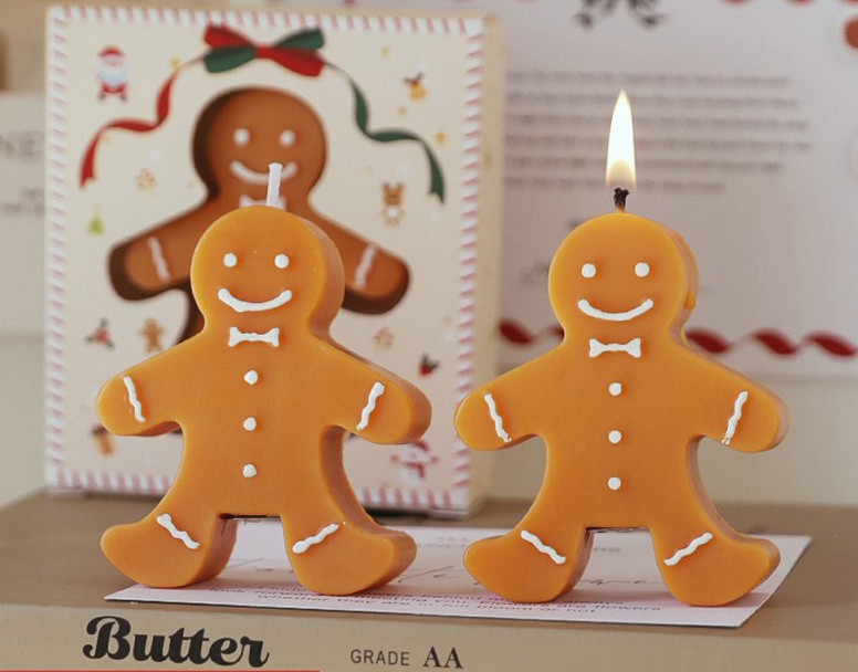 Novelty Christmas Scented Candles Gingerbread Man Scented Decoration Small Ornaments Scented Candles