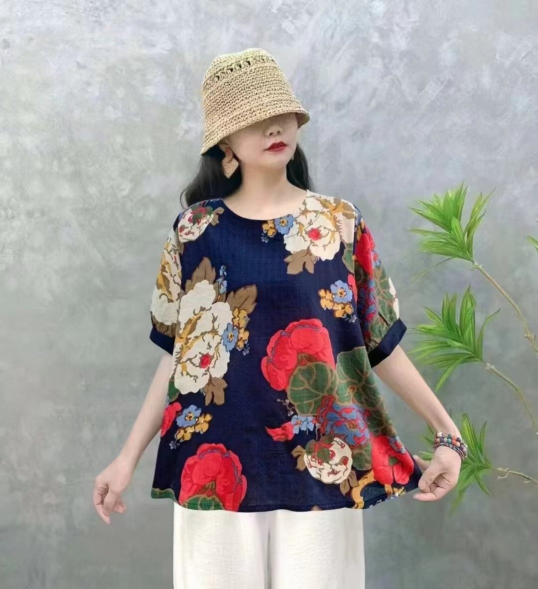 Spot wholesale Southeast Asian style cotton linen top short sleeve T-shirt printed round neck summer casual women's wear