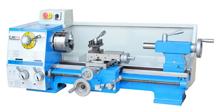 WMT mini manual lathe CJM250 performance 26mm spindle bore mini metal bench lathe for sale