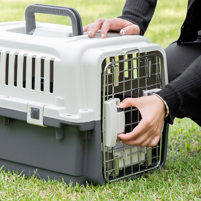 Breathable Airline Approved Plastic Portable Travel cage with wheels Pet Flight Carrier Dog Cage for Dog Cat