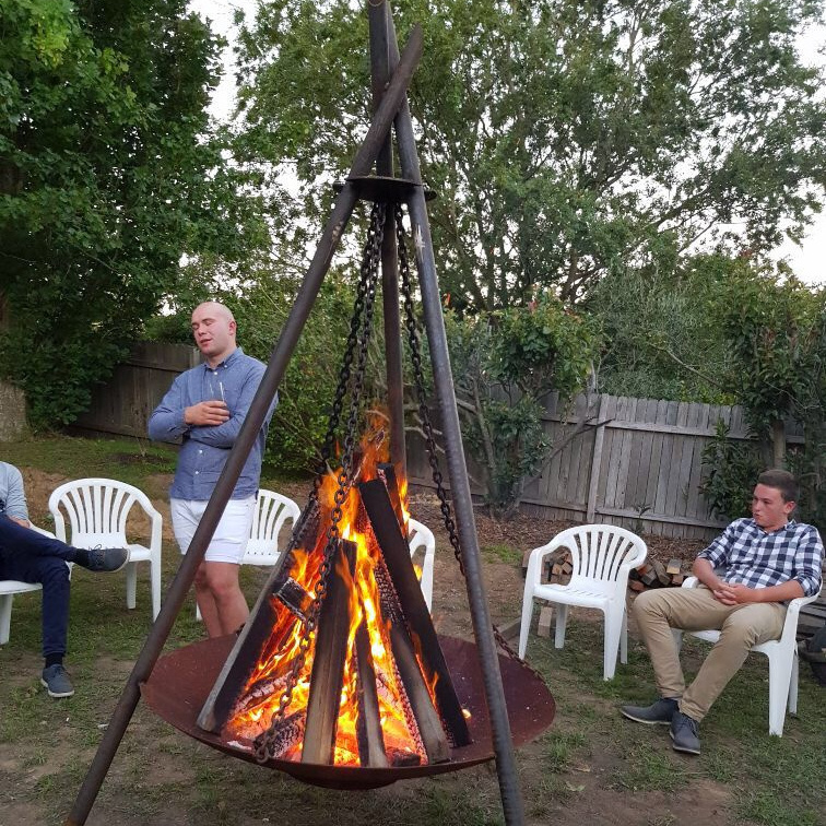 Alibaba top seller corten steel fire pit cauldron with tripod stand