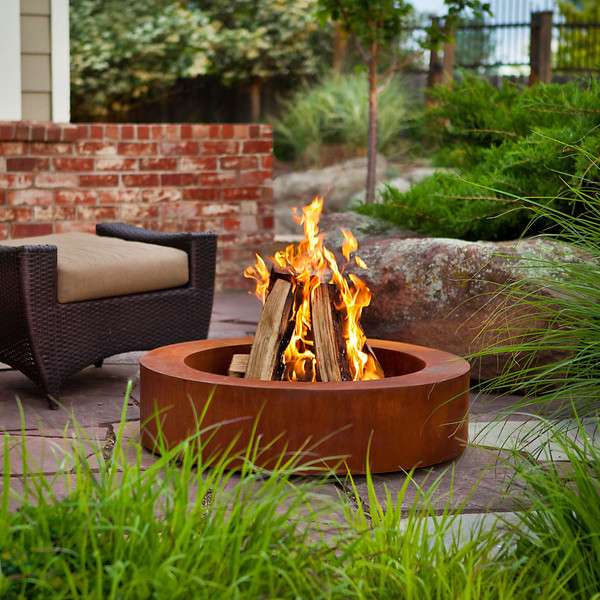 Weather Resistant Corten Steel Outdoor Patio Firepit for Warming Garden Decoration