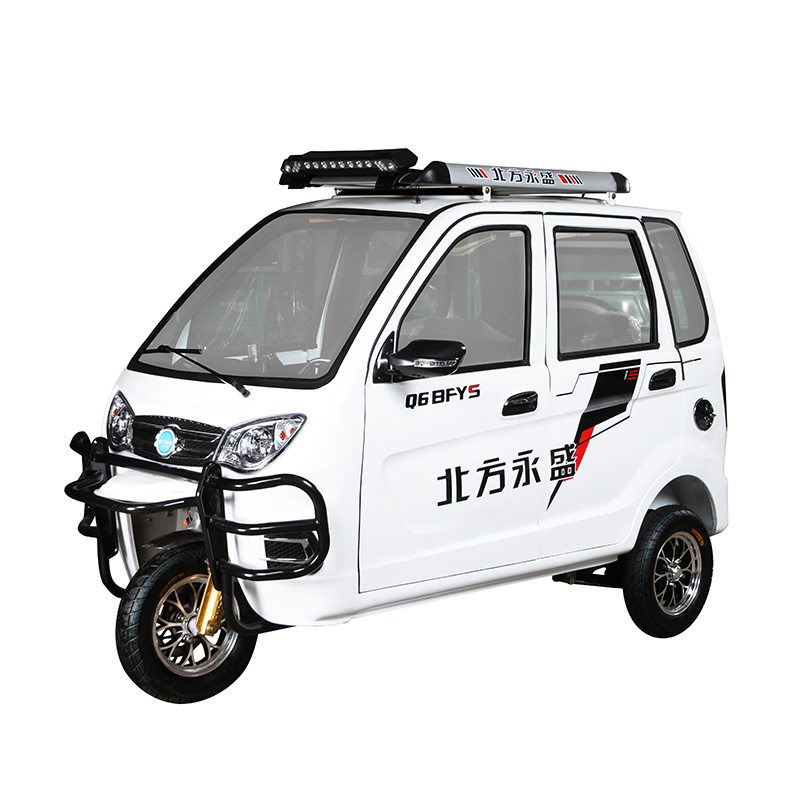 Hot Chinese 175cc enclosed Passenger Tricycle Motorcycle Moto Taxi Bajaj Three Wheeler Auto Rickshaw Enclosed Cabin Tricycle