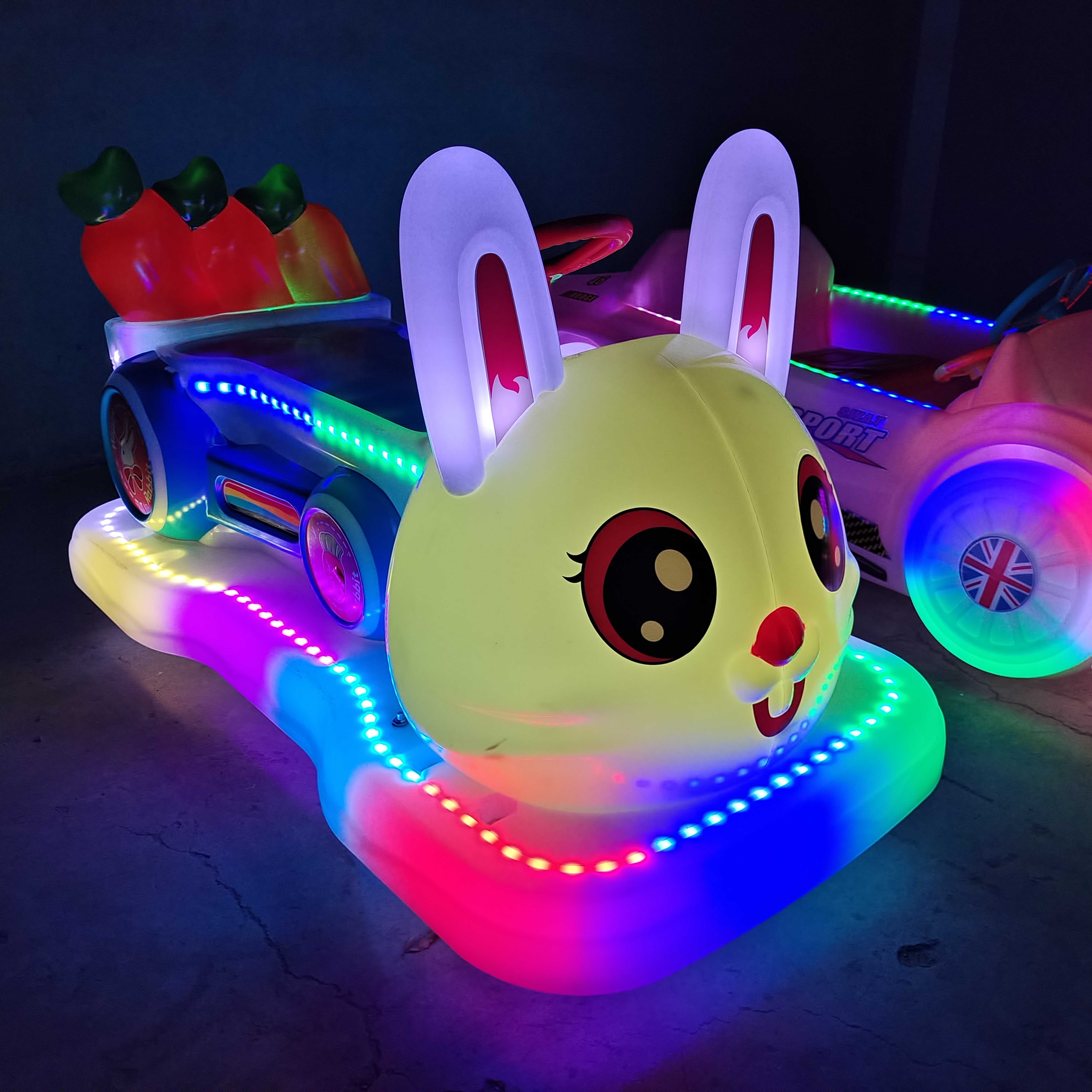 Mall amusement equipment square set up luminous battery bumper car new children's double electric car princess float