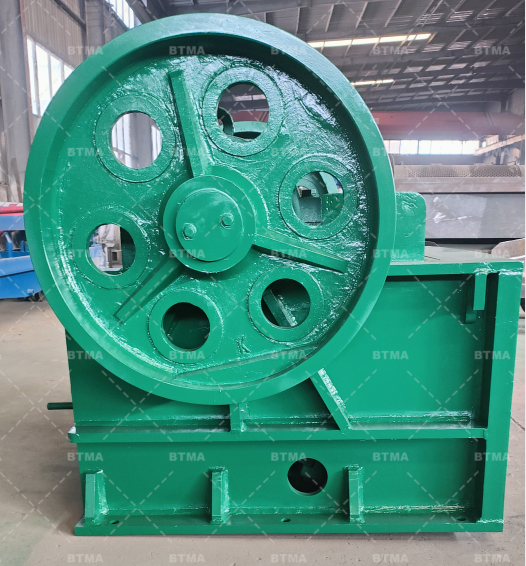 BTMA--PEX series fine jaw crusher with reversible jaw plate and heat treated forged eccentric shafts on sale