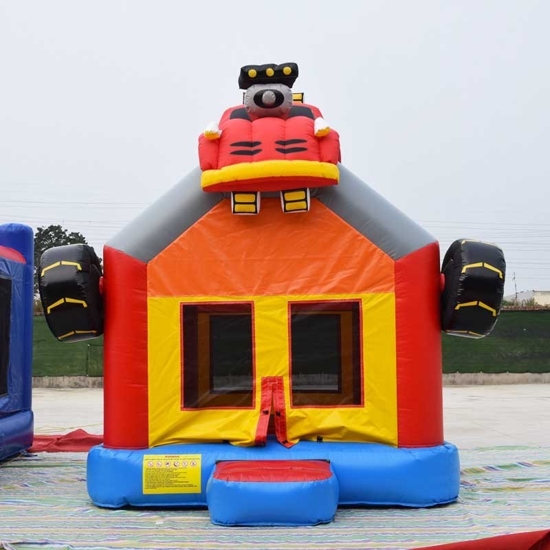 Commercial PVC Giant Inflatable monster truck bounce house