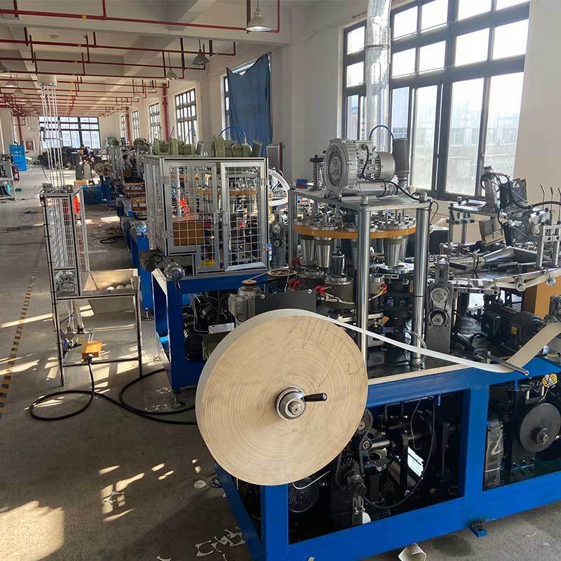 Small manufacturing automatic disposable paper coffee cup forming making machine price with cup printing machine