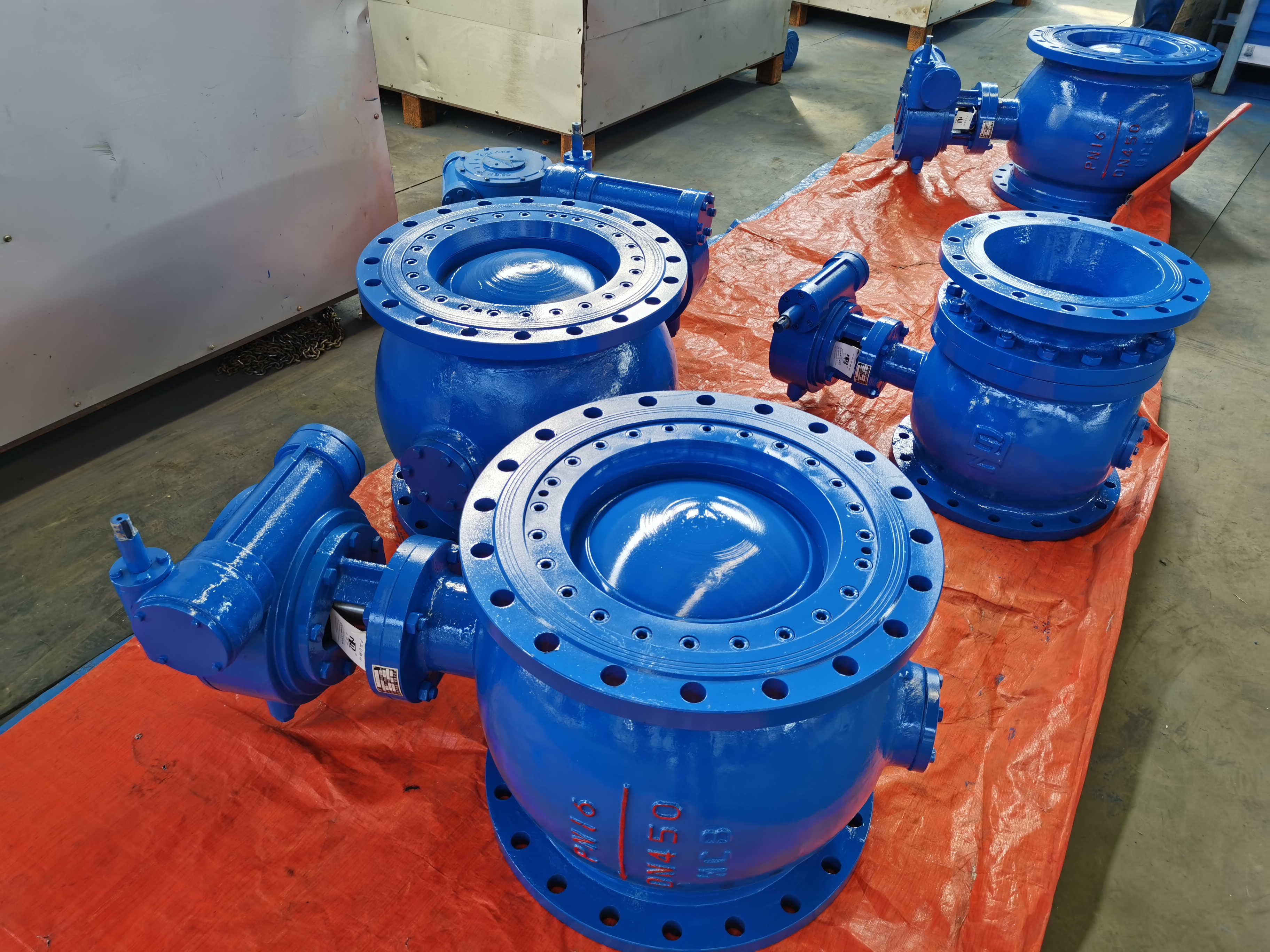 Turbine-driven flange-connected metal-to-metal hard seal high-temperature wear-resistant eccentric semi-ball valves