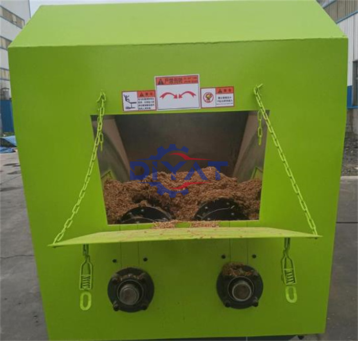 hot selling new animal feed crusher and mixer /easy-to-operate feed mixer /tmr seed grain mill feed mixer