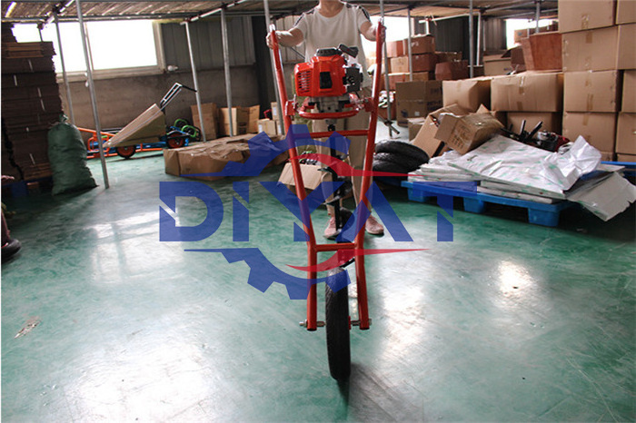 Hole digger tractor auger hole post digging machine Hand auger drilling machine digging planting tree machine