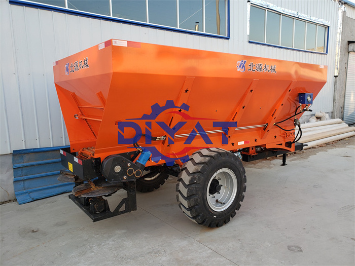 high efficiency multifunctional tumbril fertilizer sand salt spreader/tractor manure machine cart spreader