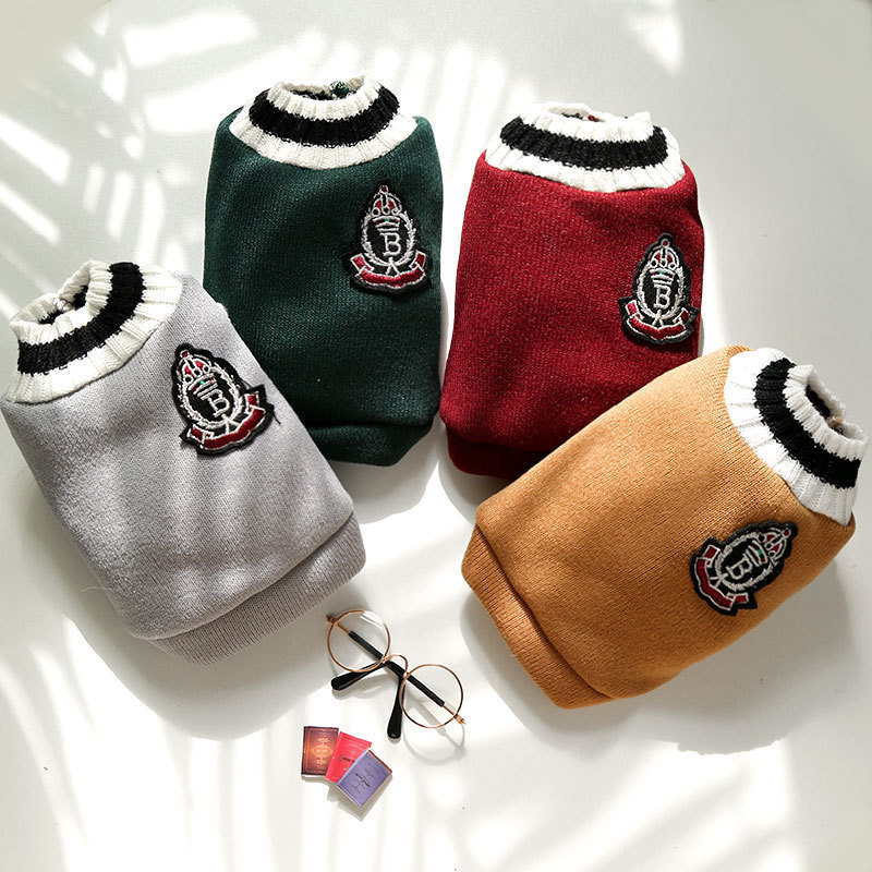 College Style Pet Dog Sweater Winter Warm Dog Clothes for Small Medium Dogs Puppy Cat Vest Chihuahua French Bulldog Yorkie Coat