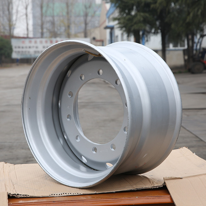 22 5 11 75 Truck Rims Manufacturer of Steel Wheels in China Silver OEM Sliver Color Material Origin Bolt Type Size Tyre Disc