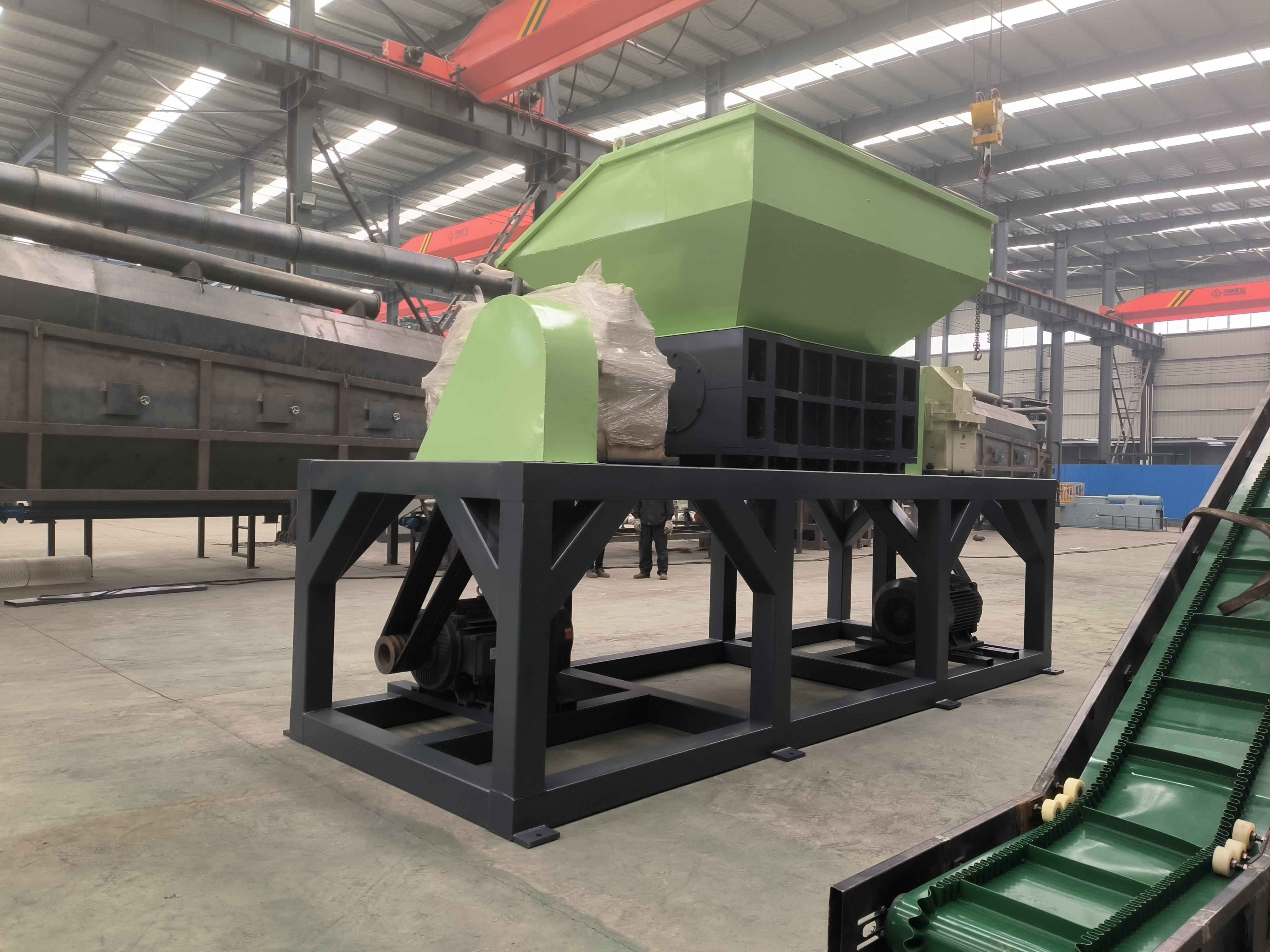 Plastic Crusher Machine For Sale Used Truck Tyre Shredder Engineering Plastics Shredder