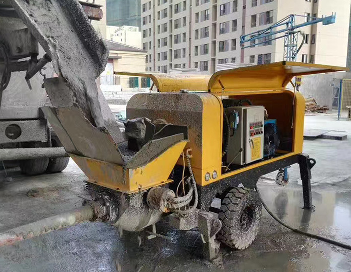 High pressure 40 m3 Mini Diesel concrete pump price