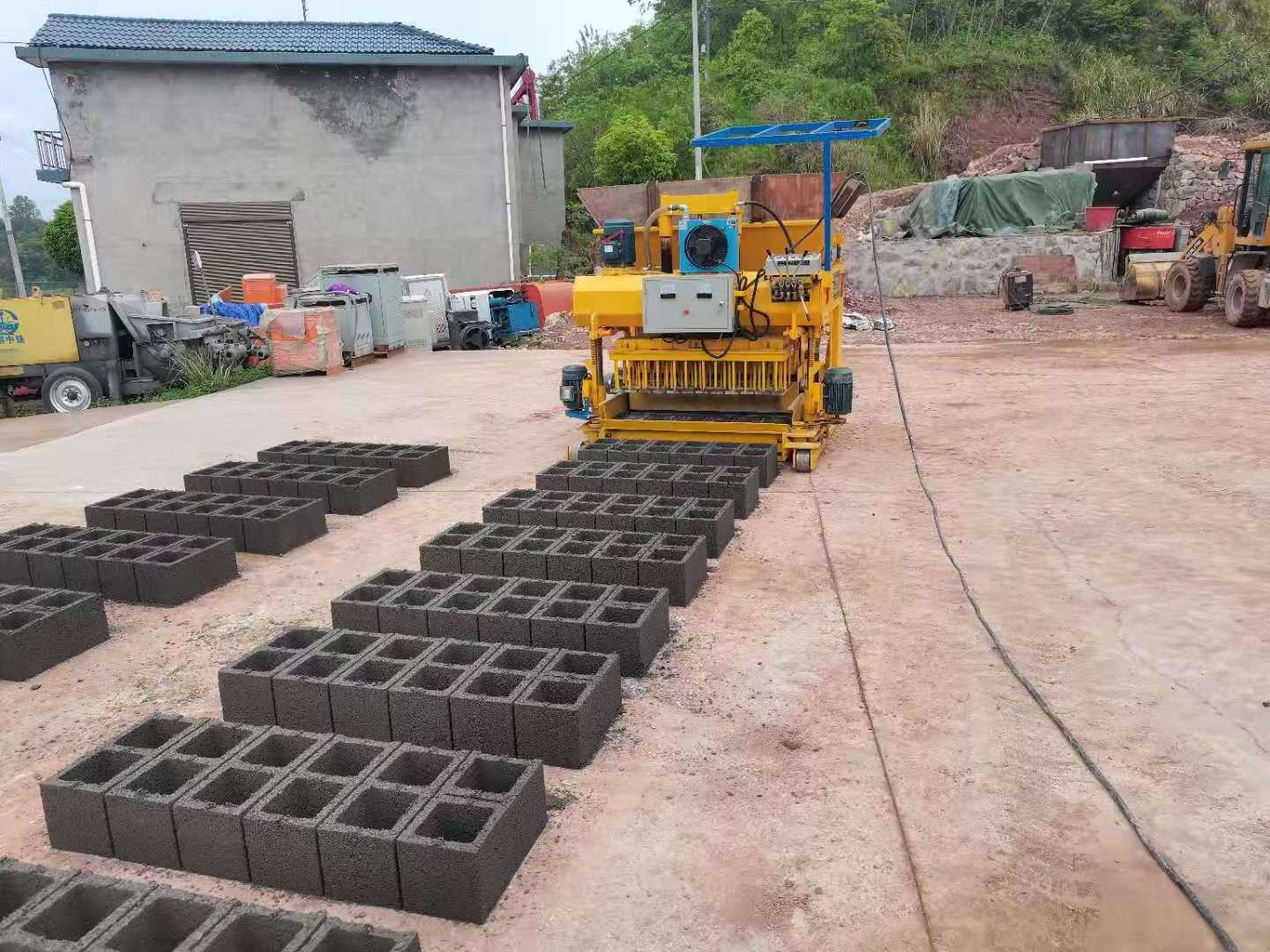 Paver Sand And Plastic Earth Block In Ghana Lo Cost Soil Dishgl High Pressure Clay Coimbatore Brick Making Machine