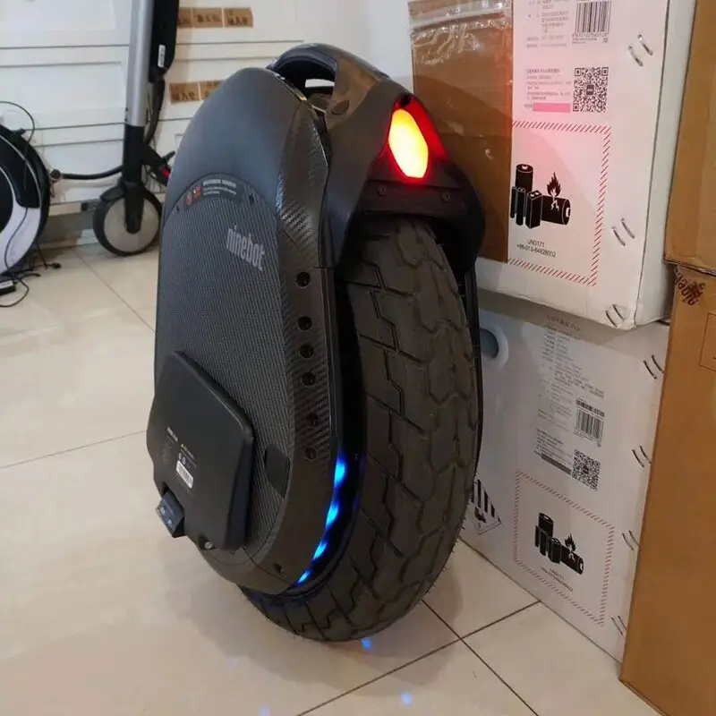 2023 New Electrical off Road Self-balancing Electric Scooters Segway Ninebot Z10 Electric Unicycle