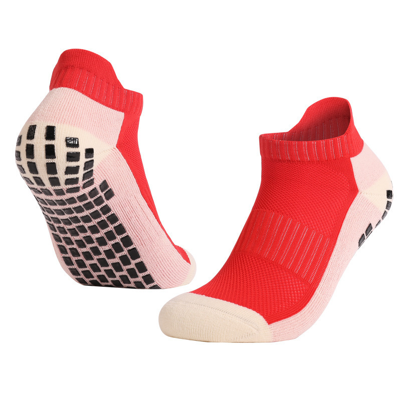 Wholesale New Custom Logo OEM Non Slip Thick Short Ankle Grip Soccer Football Socks