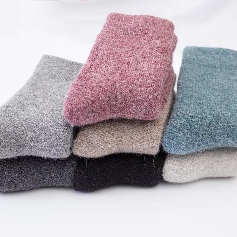 High Quality Warm Winter Customized Thermal Solid Color Ski Thick Knitted Crew Fuzzy Custom Men Merino Wool Socks