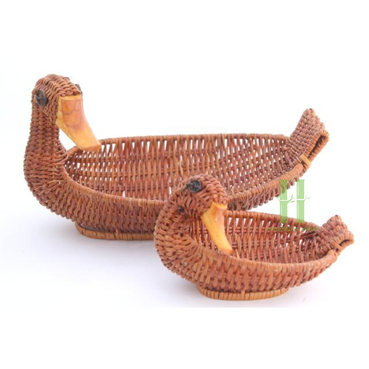 New Designs Rattan Squirrel Storage Baskets Cute Storage Toys Customized Size and Design from HNH Craft