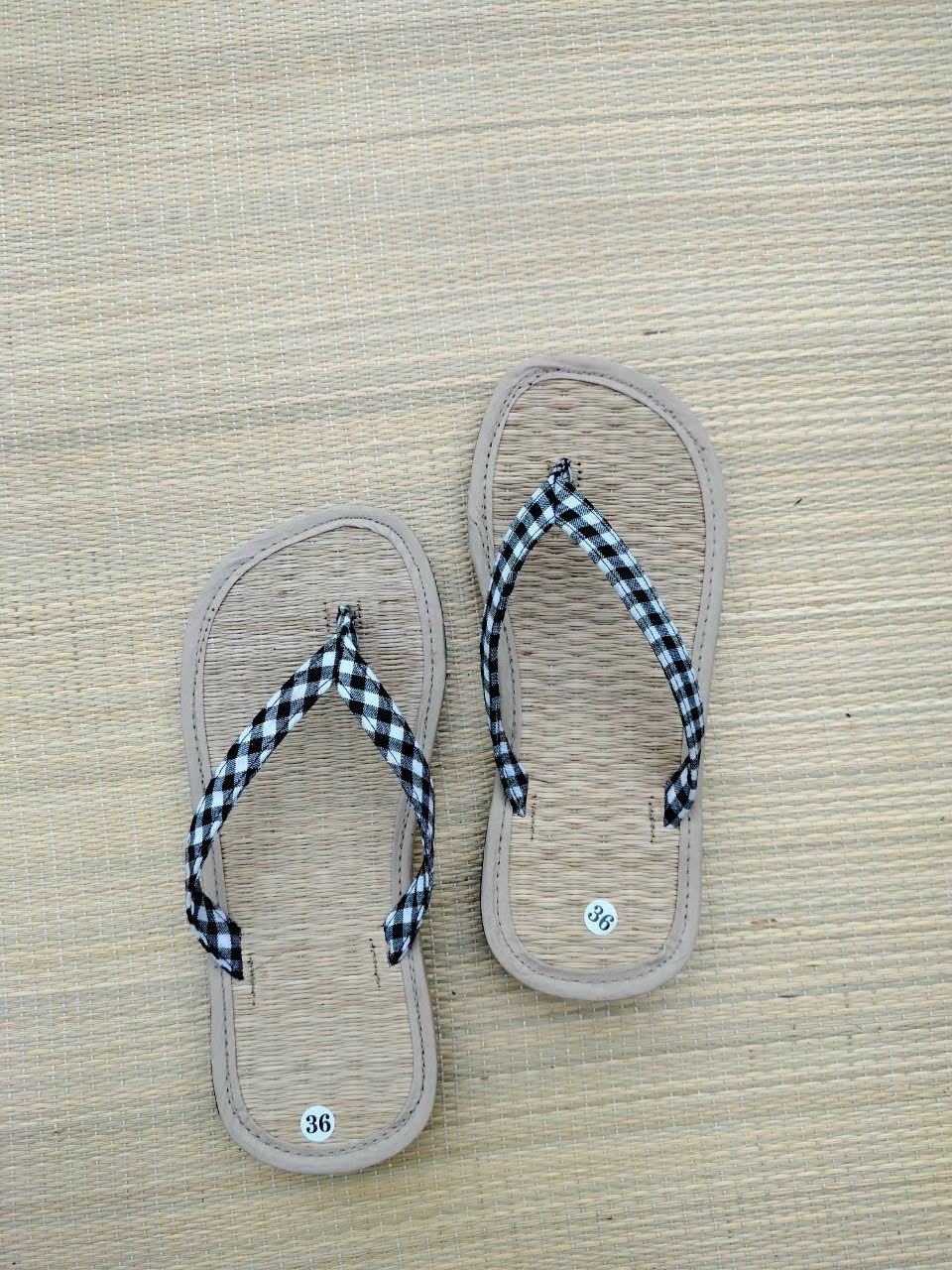 Best Selling Handmade Seagrass Flip Flop For Women And Mens OEM Design Customize Handmade in Vietnam Wholesale