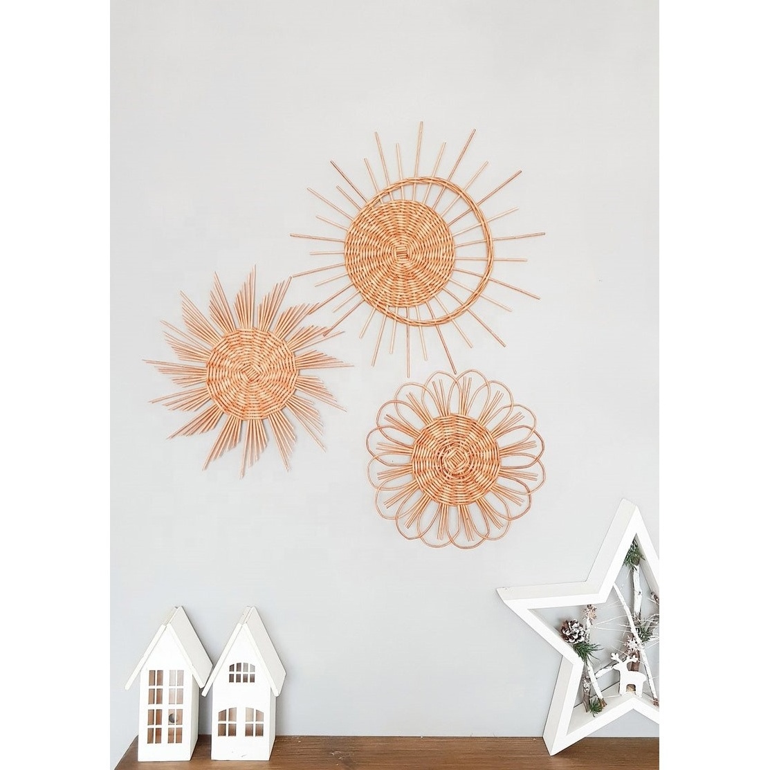 Modern Hot Sale Rattan Wall Decor for Kids Room Sun Shaped Rattan Wall Hanging Decoration OEM Variety of Sizes Custom Packaging