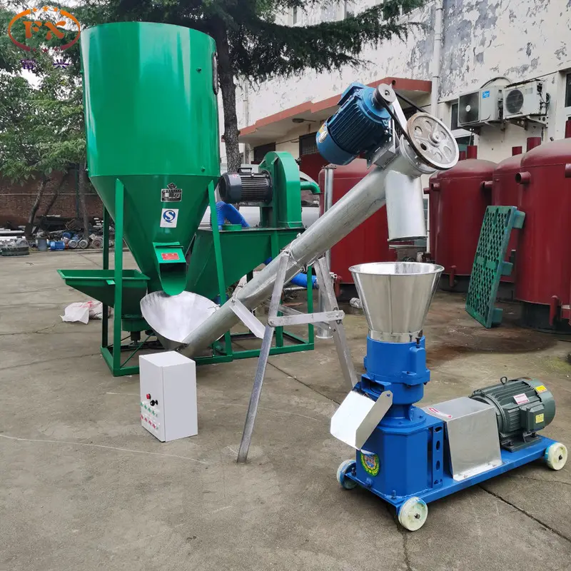 High quality poultry feed grinder and mixer supplier/combined animal feed crusher and mixer