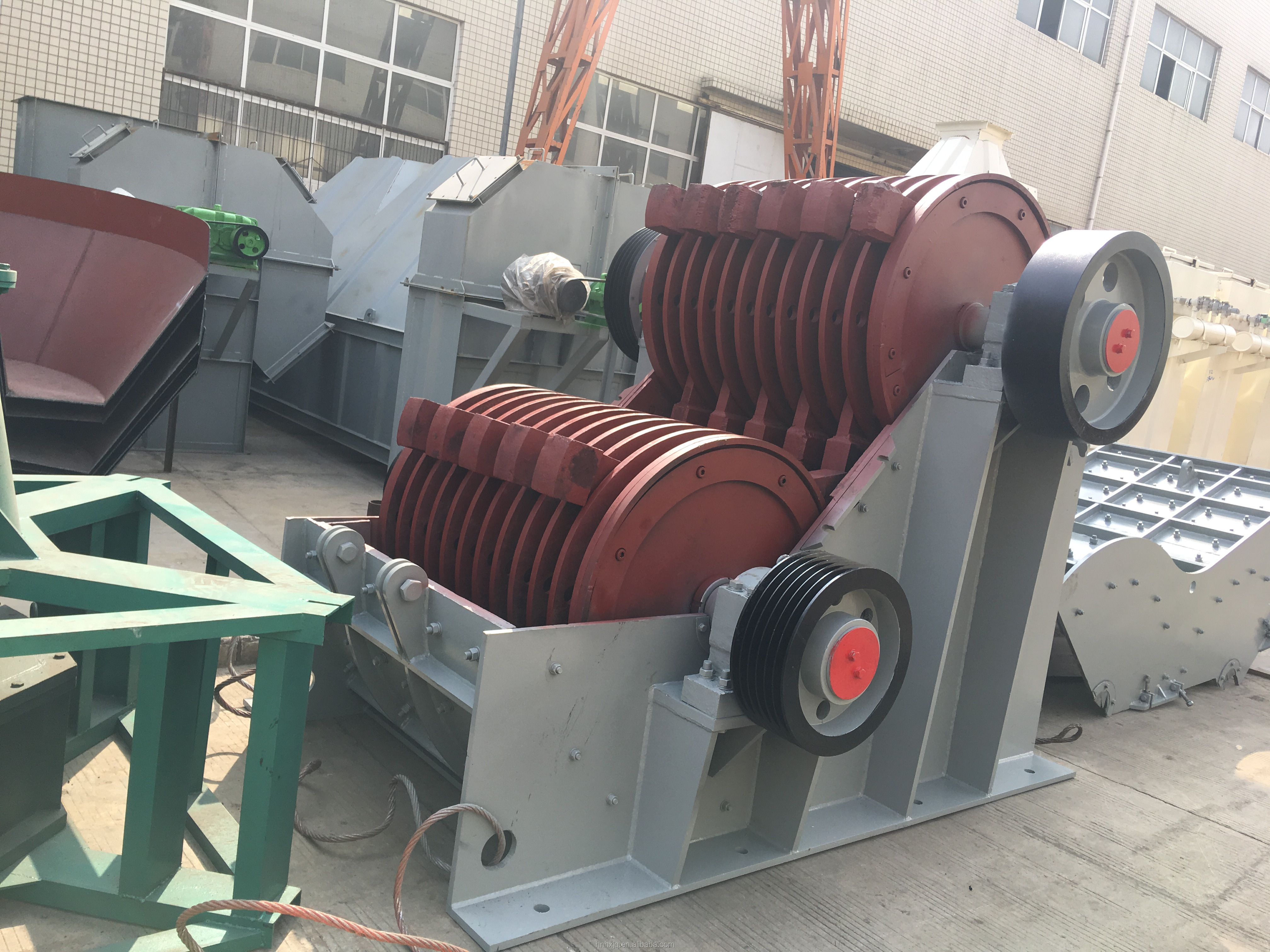 The most sold 2023 best hammer crusher stone crusher for limestone crushing rock breaking machine zhengzhou