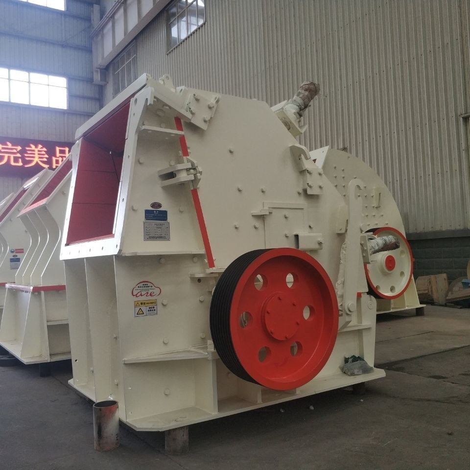 lo mas vendido 2024 zhengzhou btma impact crusher hydraulic type impact crushing machine basalt crusher Ethiopia