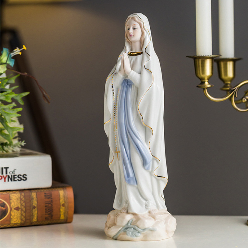 High Quality Catholic Religious Items Holy Family Decor Indoor Porcelain Nativity Ceramic Christmas Decoration