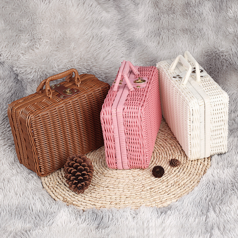 Rectangle eco-friendly pp plastic rattan picnic storage basket gift wicker basket with handle