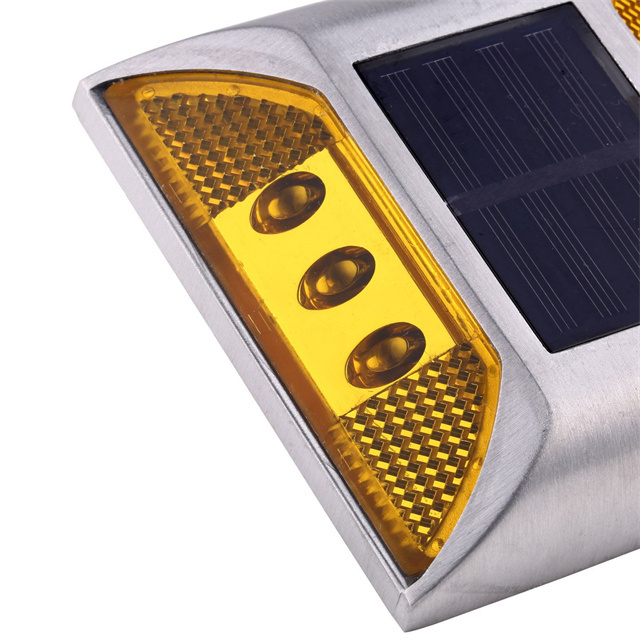 New LED Solar Traffic Warning Lamp Reflective Aluminum Blinking Light Roadway Safety Flashing Road Stud