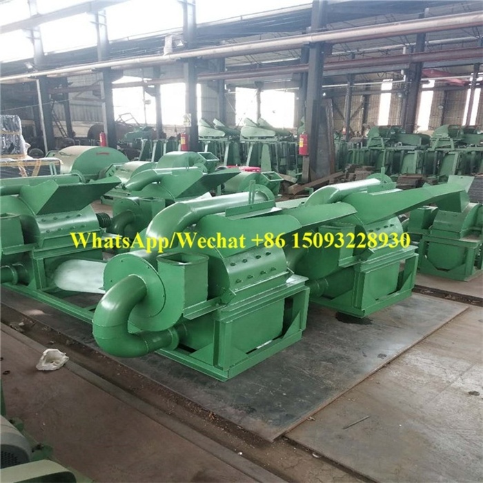 Grinding crusher machine to make wood chips into sawdust/ wood sawdust making machine hammer mill for sale