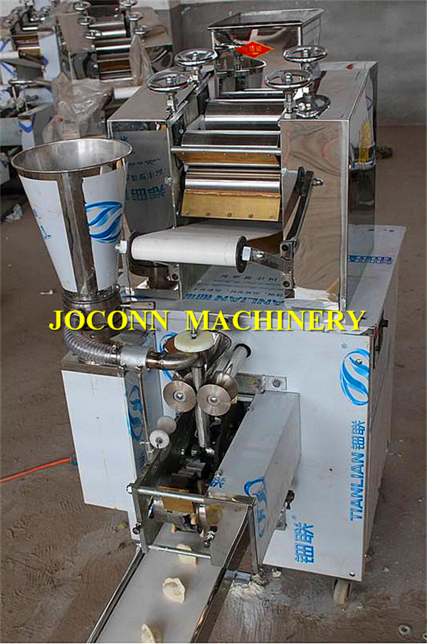 automatic Russian fried pelmeni making machine / Singapore calzone maker / Malaysian curry puff making machine for restaurant