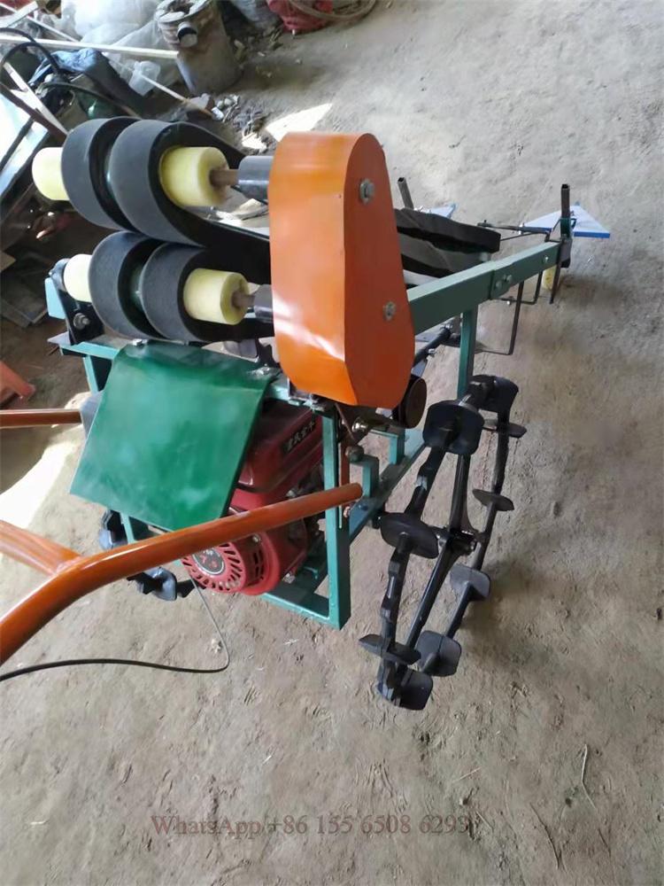 Factory direct sales Mini Coriander Parsley Leek Harvester Self-propelled Vegetable Cutting Harvesting Machine for sale