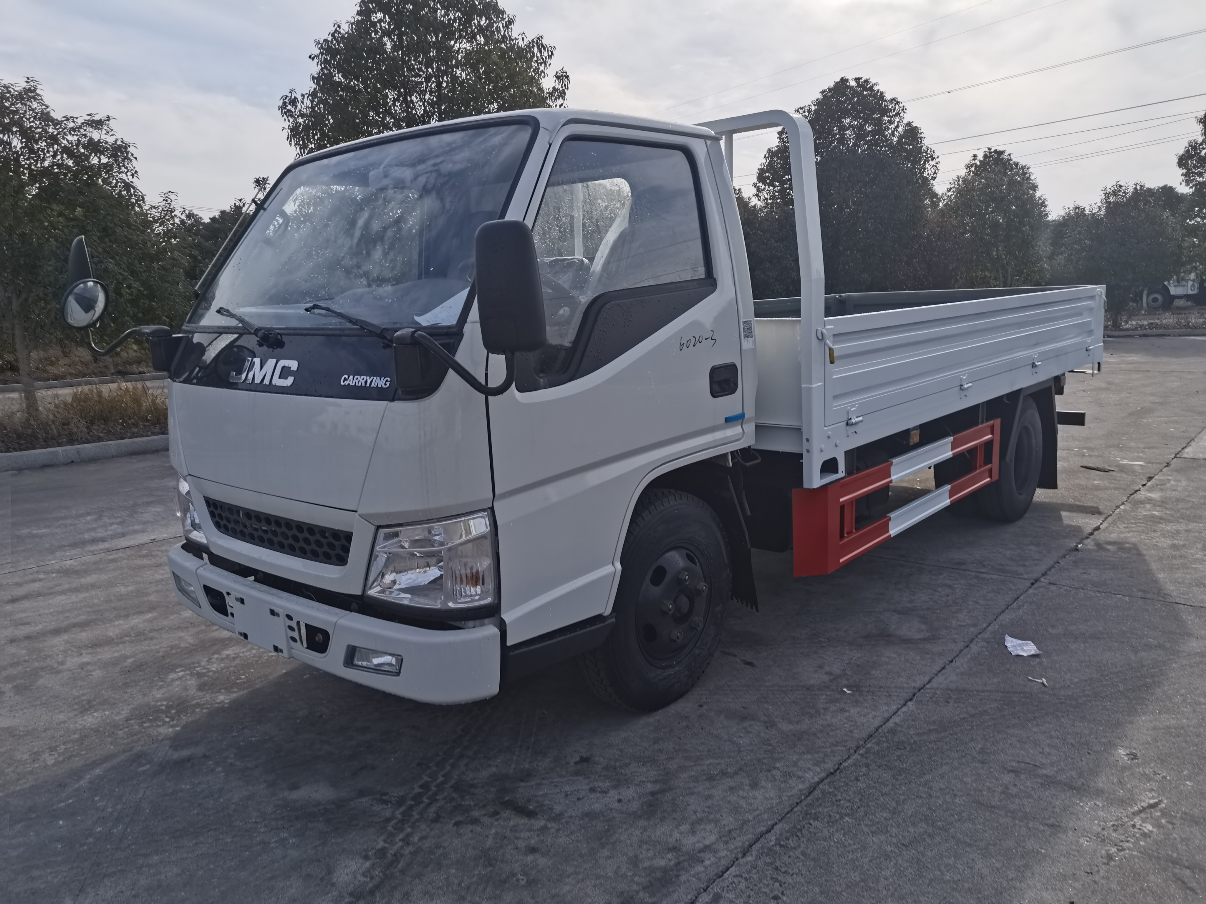 Hot sale JMC(isuzu) 4*2 Mini dump truck 5 ton capacity tipper truck