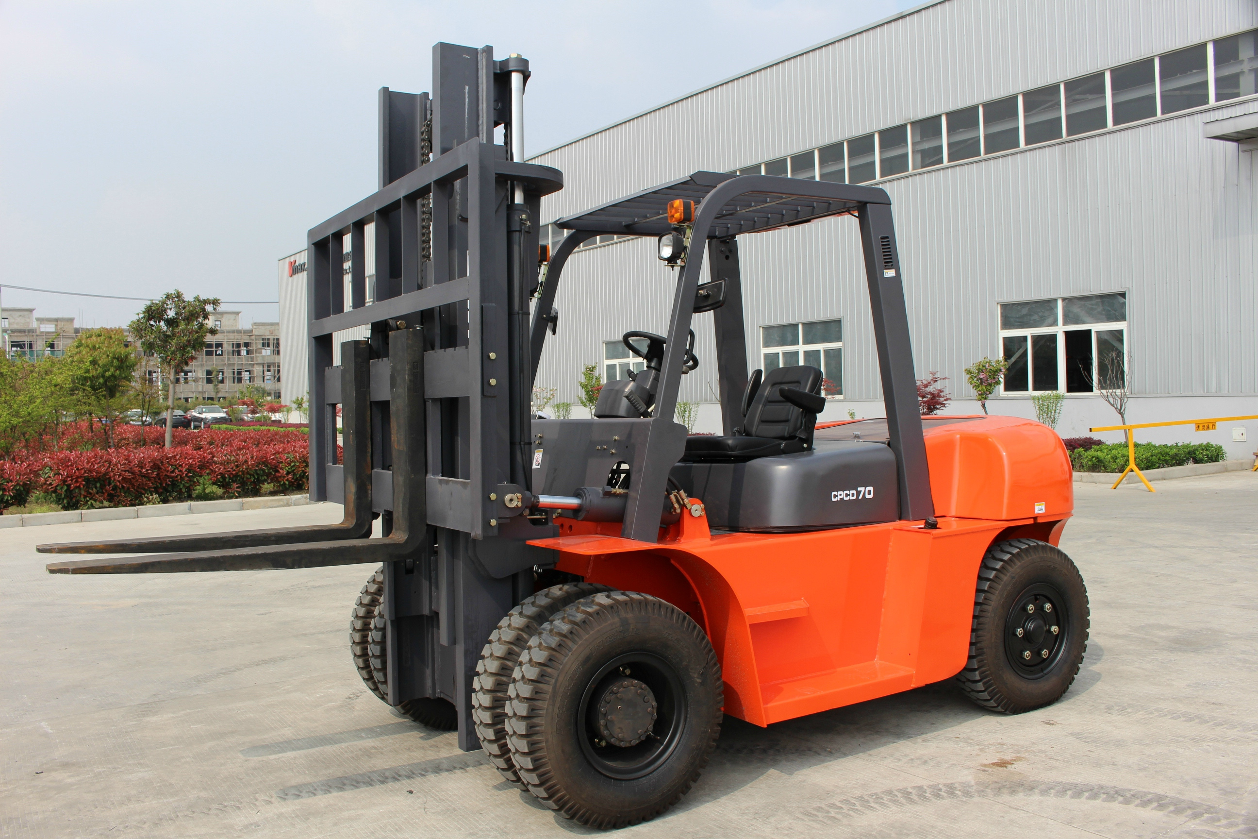 High quality Mini warehouse truck 7 ton Forklift Truck for sale