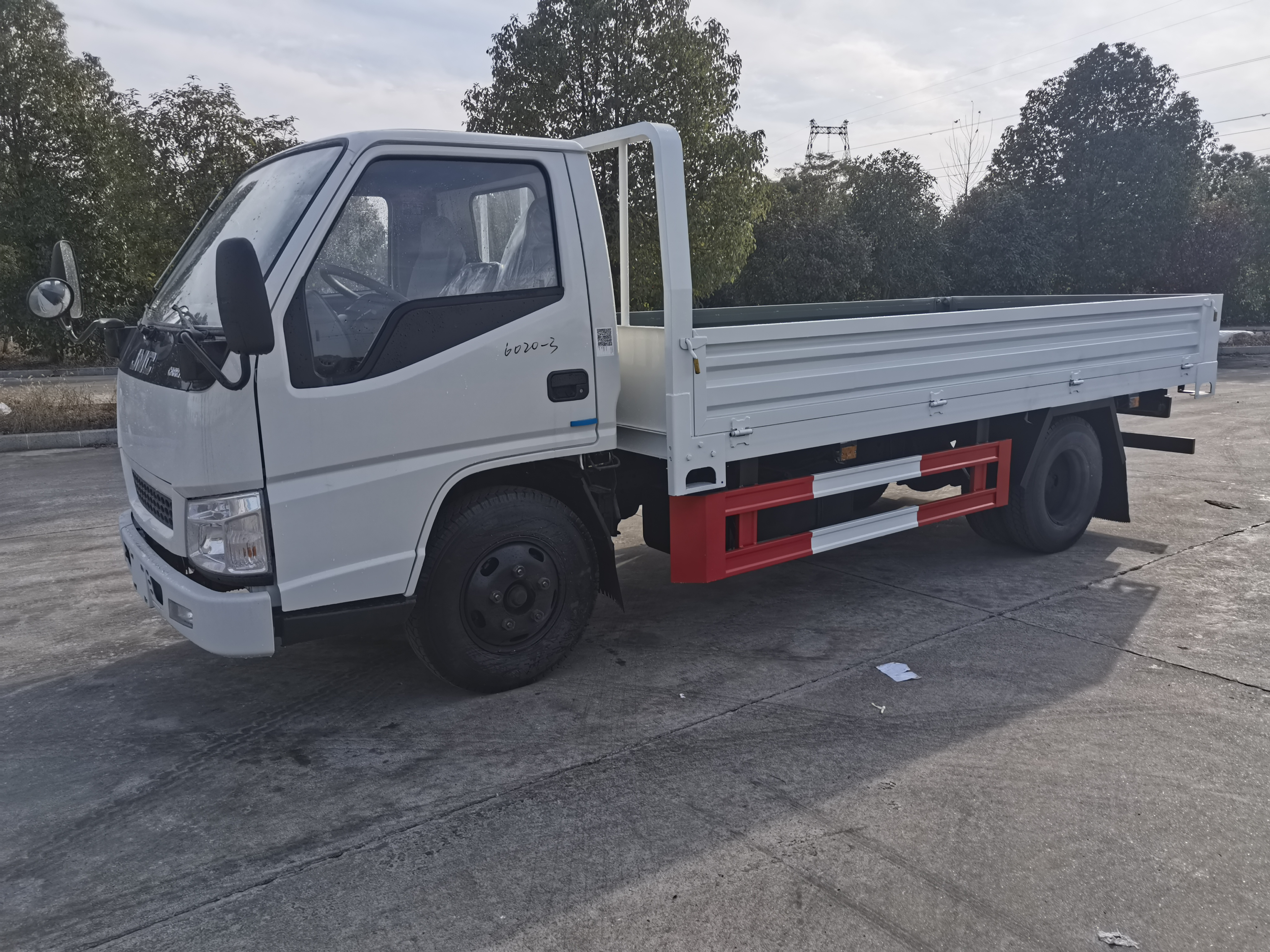 Hot sale JMC(isuzu) 4*2 Mini dump truck 5 ton capacity tipper truck