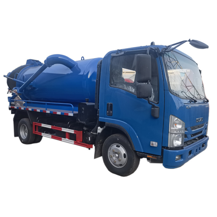 Isuzu 4*2 5cbm Small sewage truck Vacuum Sewage Suction Truck  for sale