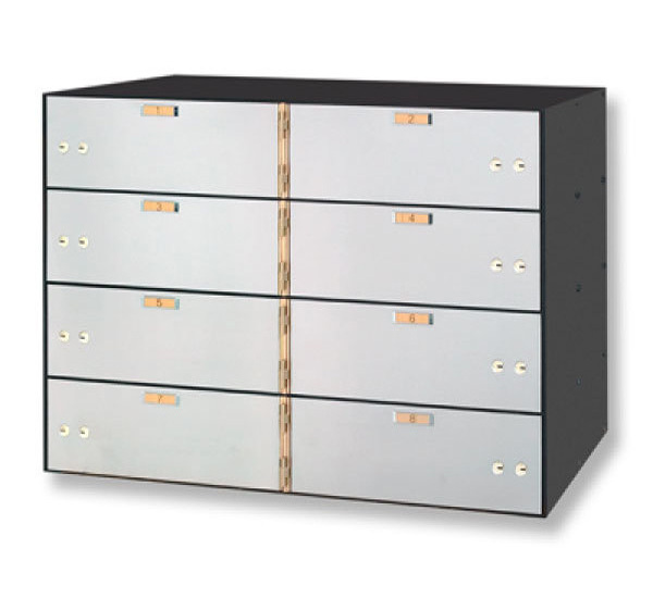 SAFE DEPOSIT VAULTS/SAFE DEPOSIT LOCKERS/BANK SAFE BOX