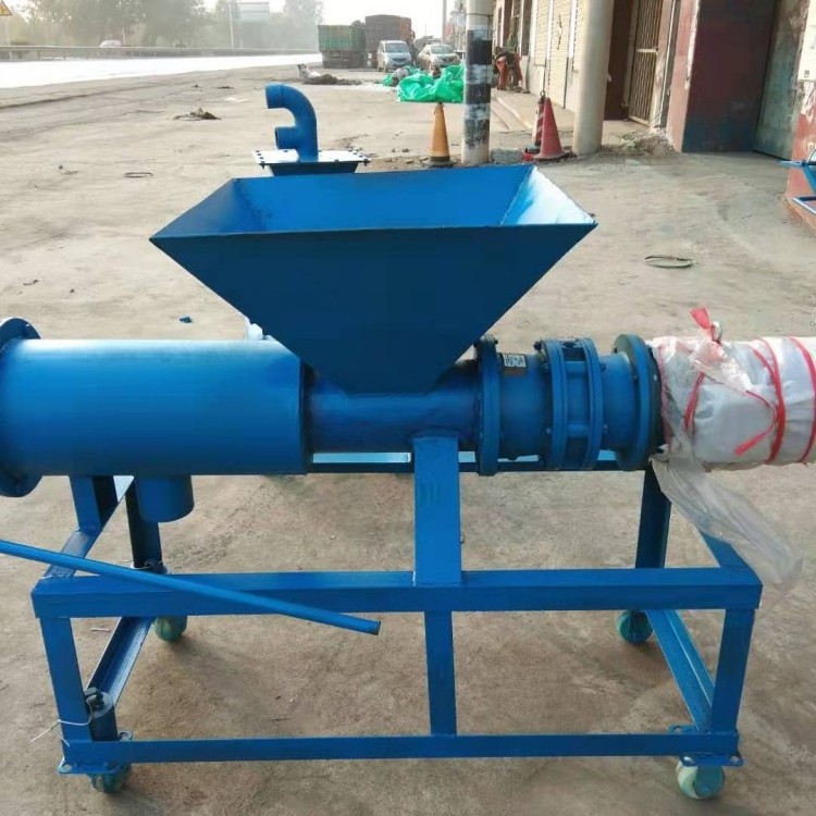 Chicken manure dewatering machine for farm