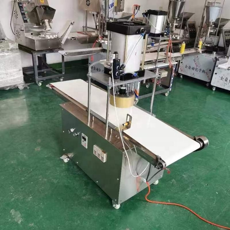 Automatic Pneumatic Pizza Crust Dough Press Machine Naan machine with conveyor belt