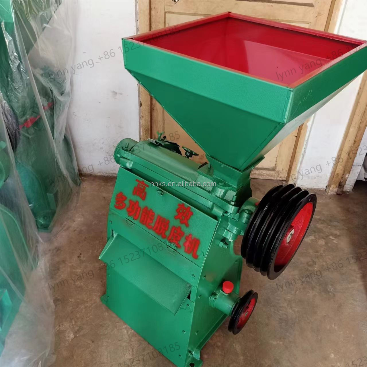 Small Corn Flour And Grits Machine Corn Peeling And Grinding Machine wheat skin peeling machine