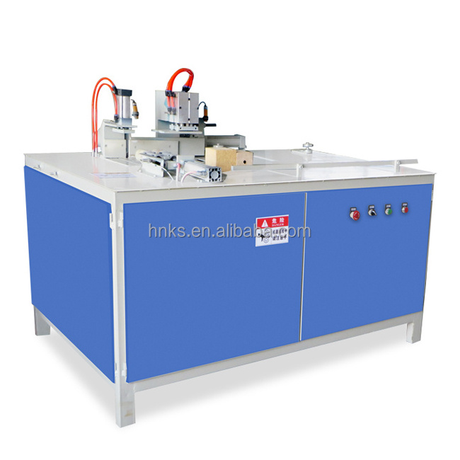 Electric hot press machine wood pallet block production line/Wooden sawdust recycling wood pallet feet making machine