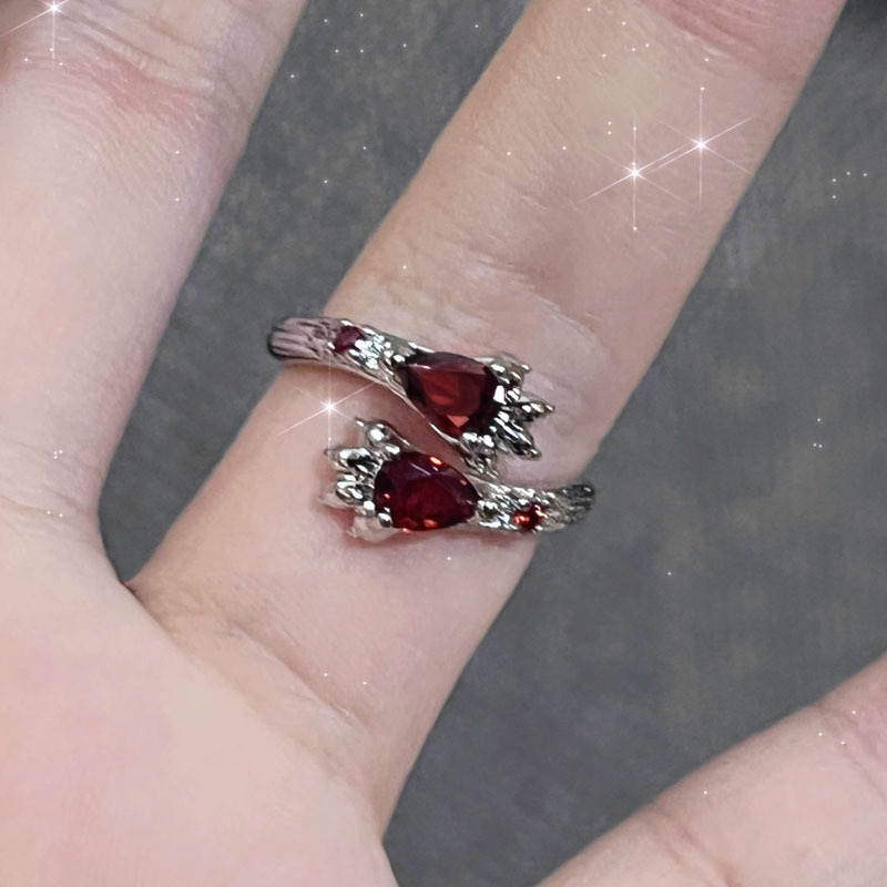 Irregular Red Crystal Glass Heart Rings For Women Fashion Jewelry Accessories Y2K Gothic Spider Cross Ring