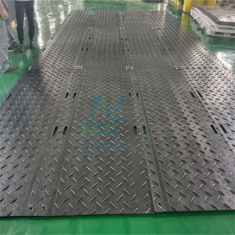 lightweight 3000x2000 heavy duty hdpe swamp ground mat 4x8