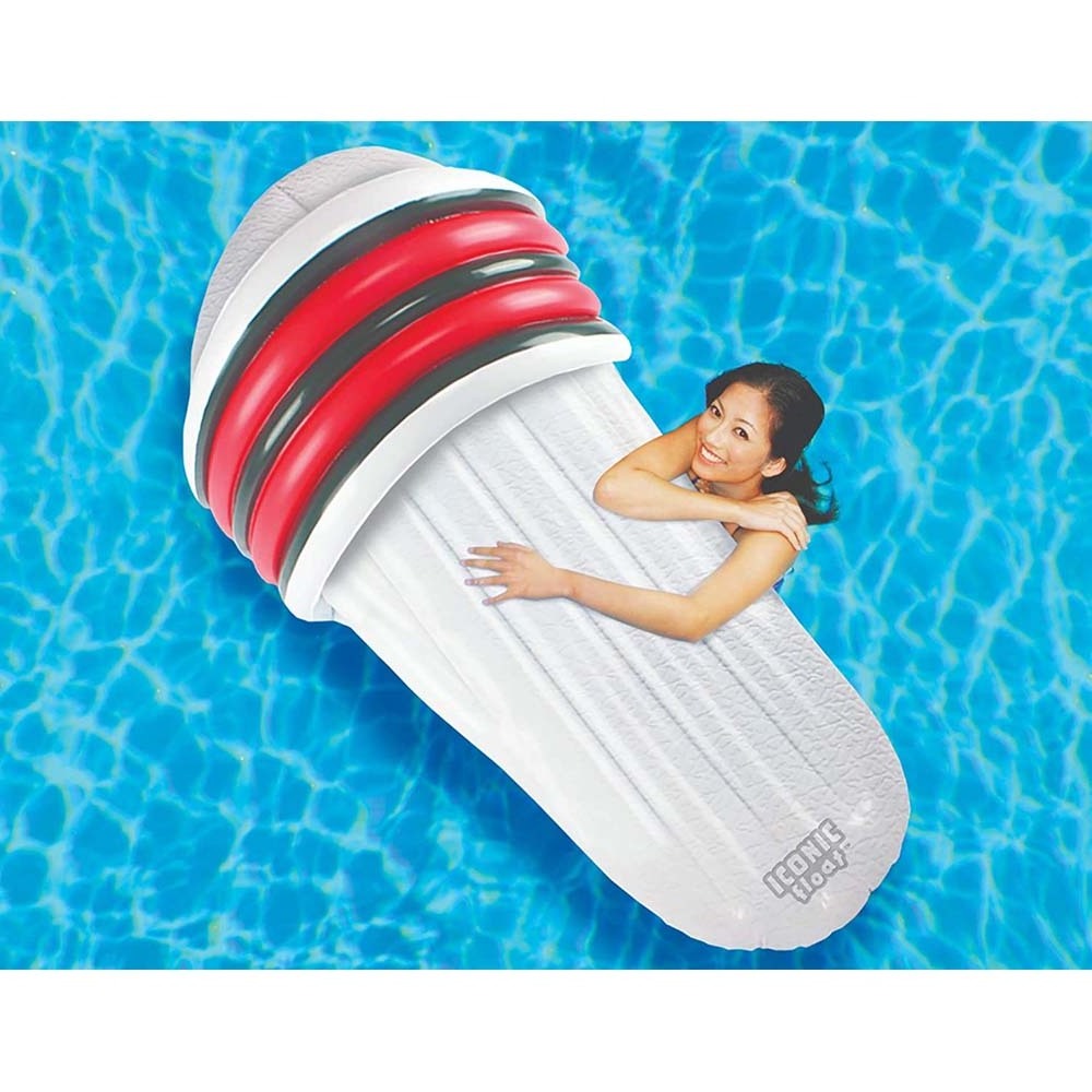 Summer flip flops inflatable rider water pool floating mat shoe for lake inflatable slipper air mattress floating row