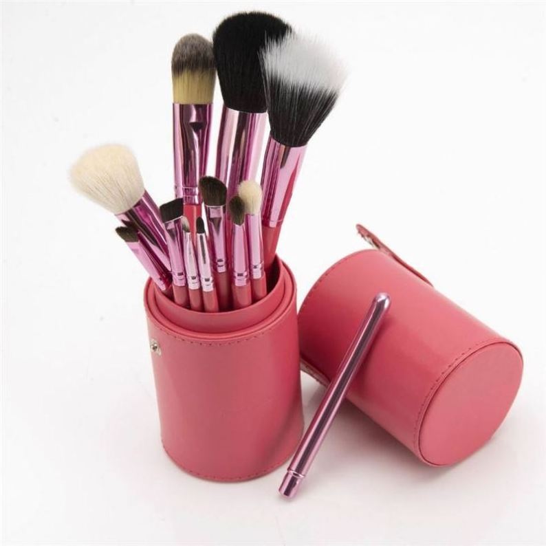 2023 New Products Factory Direct Sales 12 pcs Makeup Brushes Set with PU Barrels