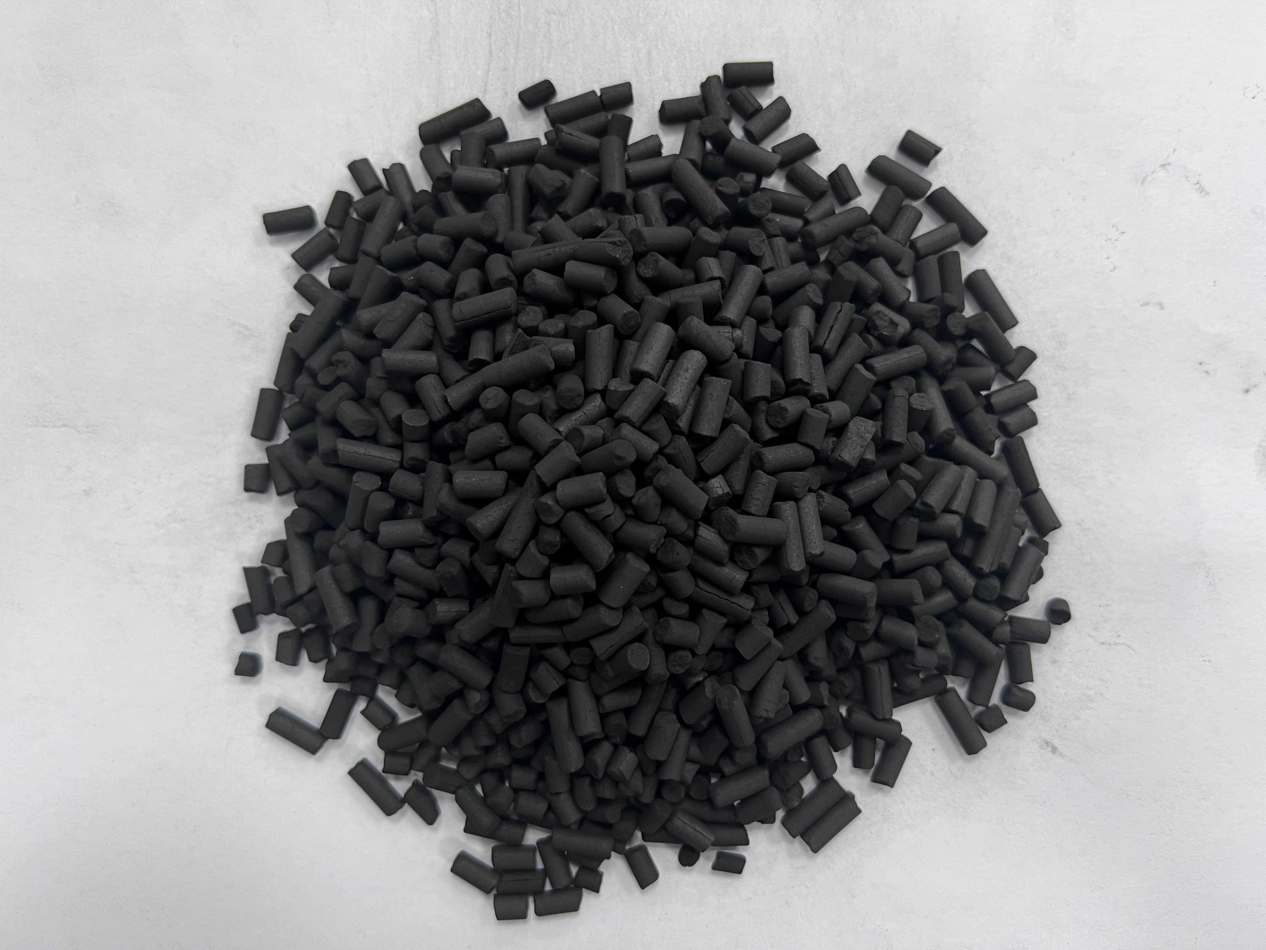 Water Treatment Chemicals Activated Carbon Pellet Industrial Grade Adsorbent Coconut shell Charcoal Coal Columnar Active Carbon