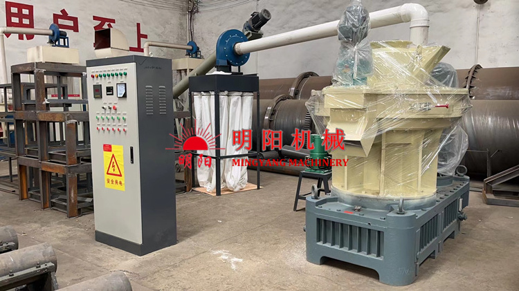 Pellet Making Machine 1-10t/h Biomass Straw Rice Husk Firewood Waste Briquette Vertical Ring Die Biomass Wood New Product 2020